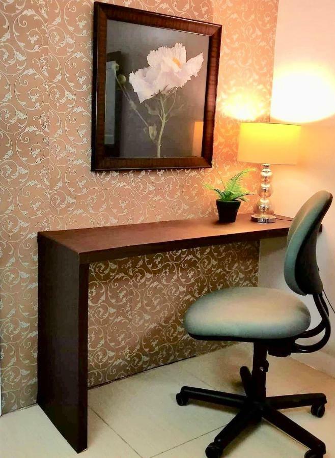 Super Cute Hampton Suites Imus Exteriör bild